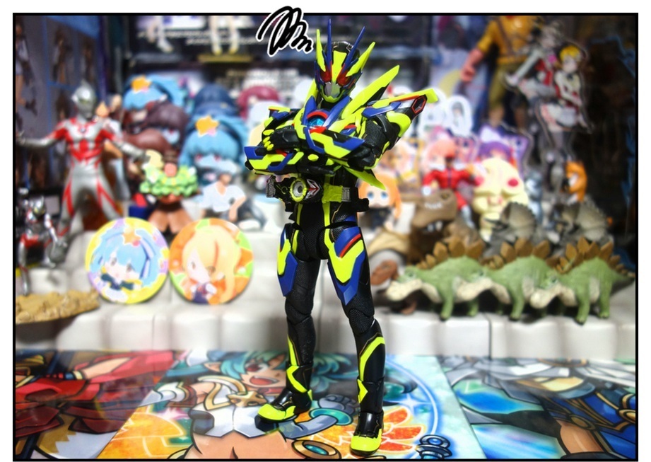 S.H.Figuarts 仮面ライダーゼロワン シャイニングアサルトホッパーで遊びまくり!!_f0205396_22444819.jpg