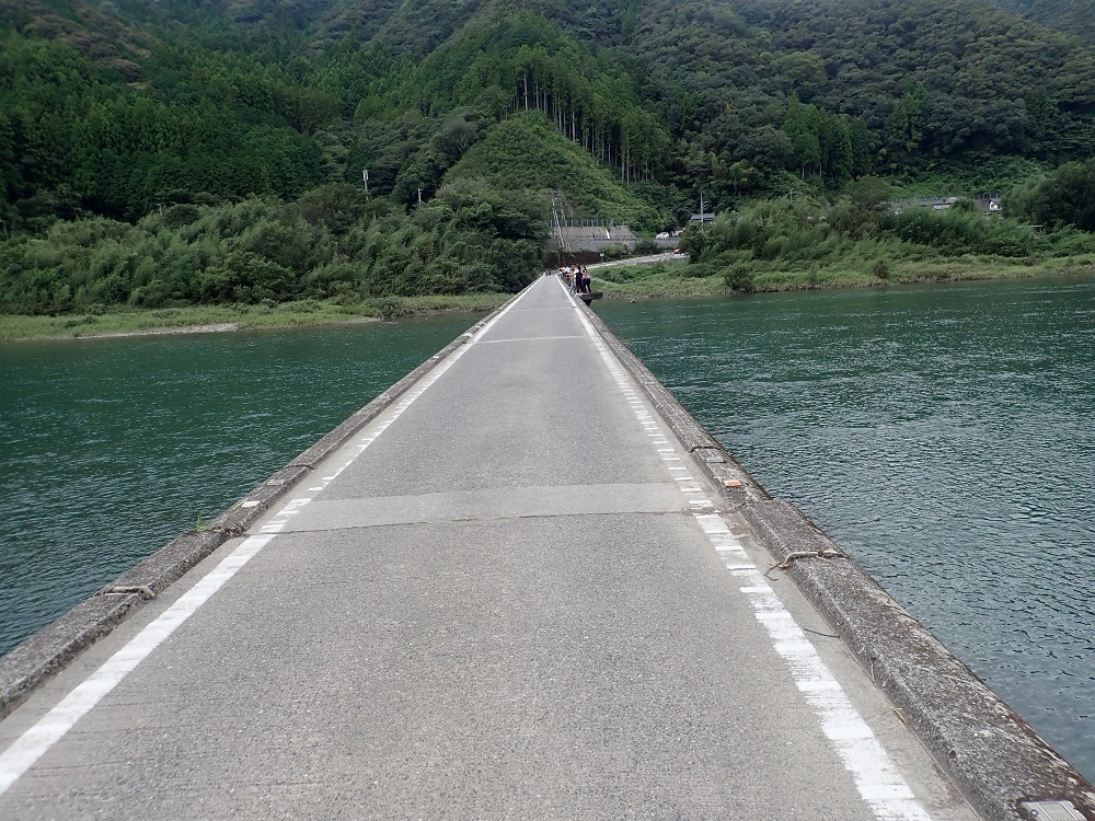 お出掛けしてきました。_b0093800_17552611.jpg