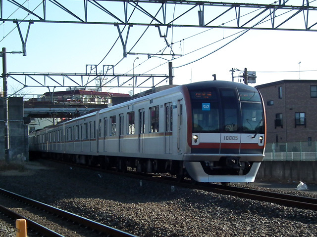 東京メトロ有楽町線・副都心線 10000系 HOT Tokyo Metro.info｜Line info ＞ 【車両紹介】有楽町線・副