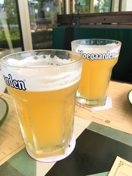 行くのはもう少し待ってから?將軍澳の海沿いベルギービール・バーレストラン「FRITES」☆FRITES Belgium on Tap in Tseung Kwan O_f0371533_18234085.jpg