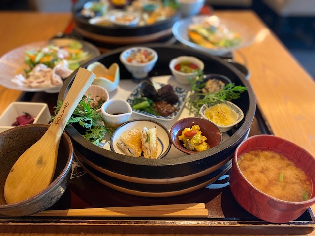 Silver week その② 野菜ランチ&日本酒♪_a0165160_17560204.jpg
