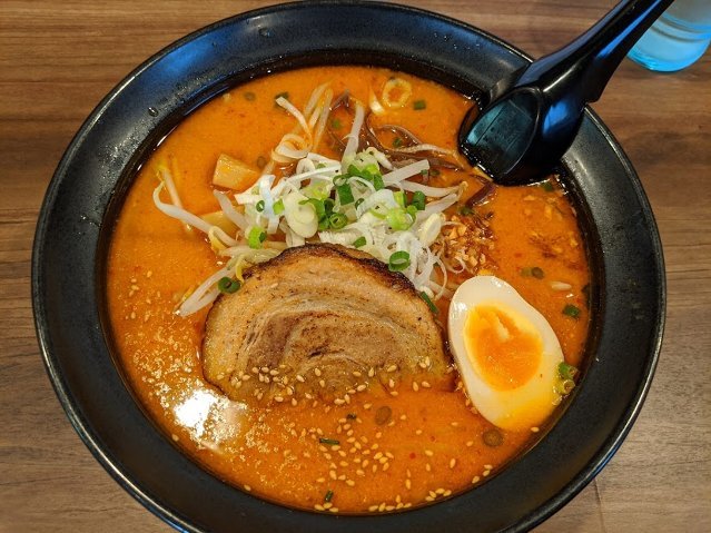 Ramen Cafebar No 3 辛味噌ラーメンにソフトクリーム 千歳市桂木1 年107杯目 eihoのブログ2 Ramen Cafebar No 3 辛味噌ラーメンにソフトクリーム 千歳市桂木1 年107杯目 eihoのブログ2