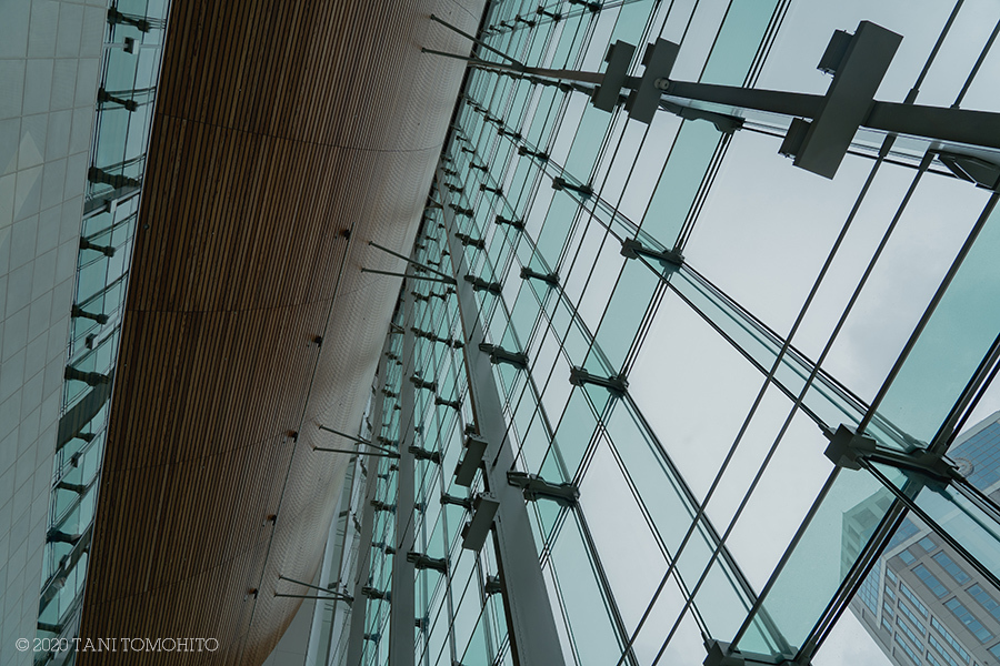 GO TO WEST ~JR YOKOHAMA TOWER~_d0039493_16154520.jpg