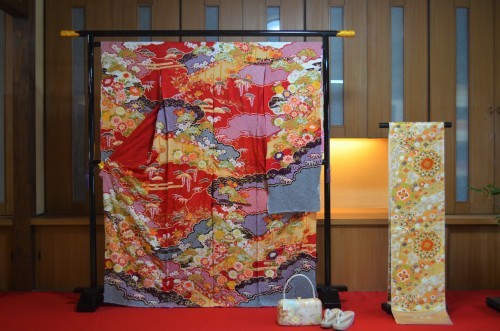 新作ふりそで展　開催中です(^-^)_d0230676_14340348.jpg