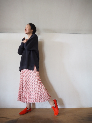 トーマスさんのLip print skirt_e0357389_13262137.jpg