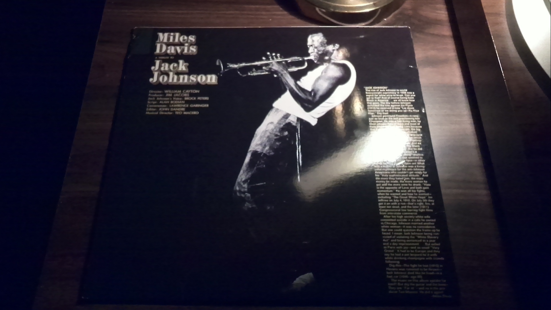 アナログ桃源郷　JACK JOHNSON /MILES DAVIS_b0068450_05163007.jpg