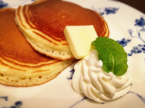 モーニングでホットケーキ 喫茶トリコロール 上野松坂屋店 瑞樹録