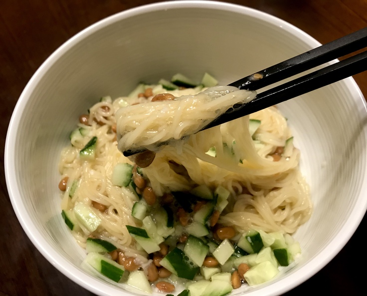 納豆めん☆今日もダイエットめし!_c0212604_2052890.jpg