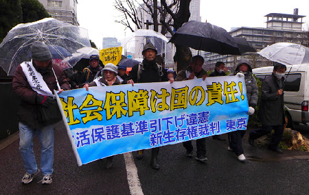 竹中平蔵のベーシックインカム論が前触れする菅義偉の「社会保障改革」_c0315619_14163391.png