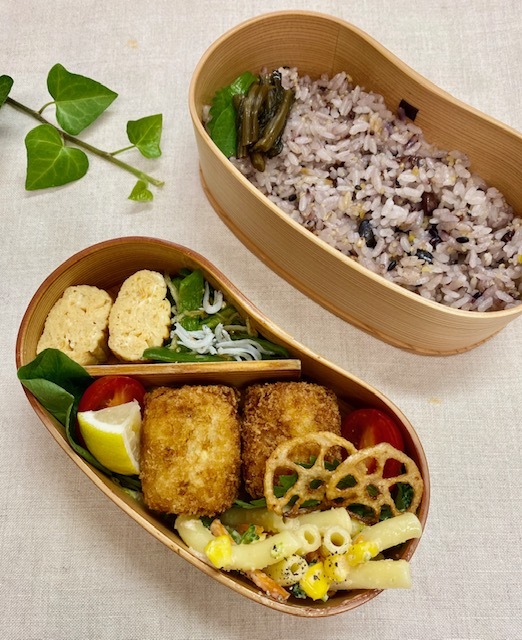 lunch box ×4 曜日の感覚_a0165160_16333592.jpg