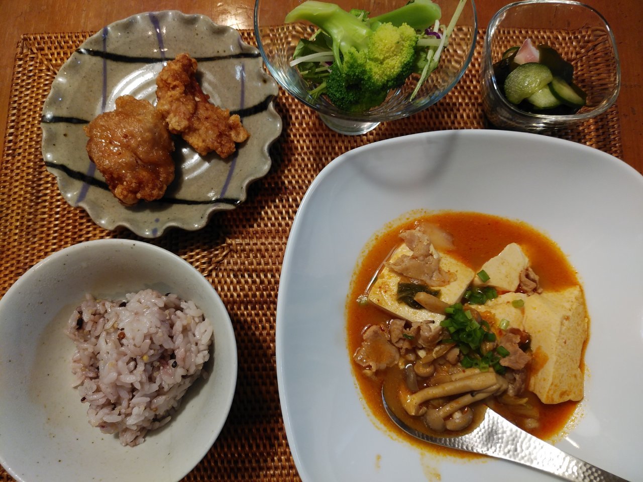 スンドゥブと栗原はるみさんから揚げ Days And Aroma スンドゥブと栗原はるみさんから揚げ Days And Aroma