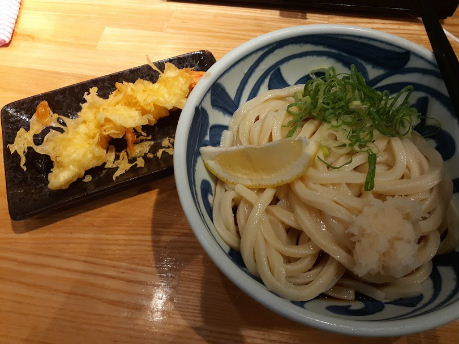 新御徒町駅界隈 うどん 伝次 でぶっかけ讃岐うどん 美味しい が好き