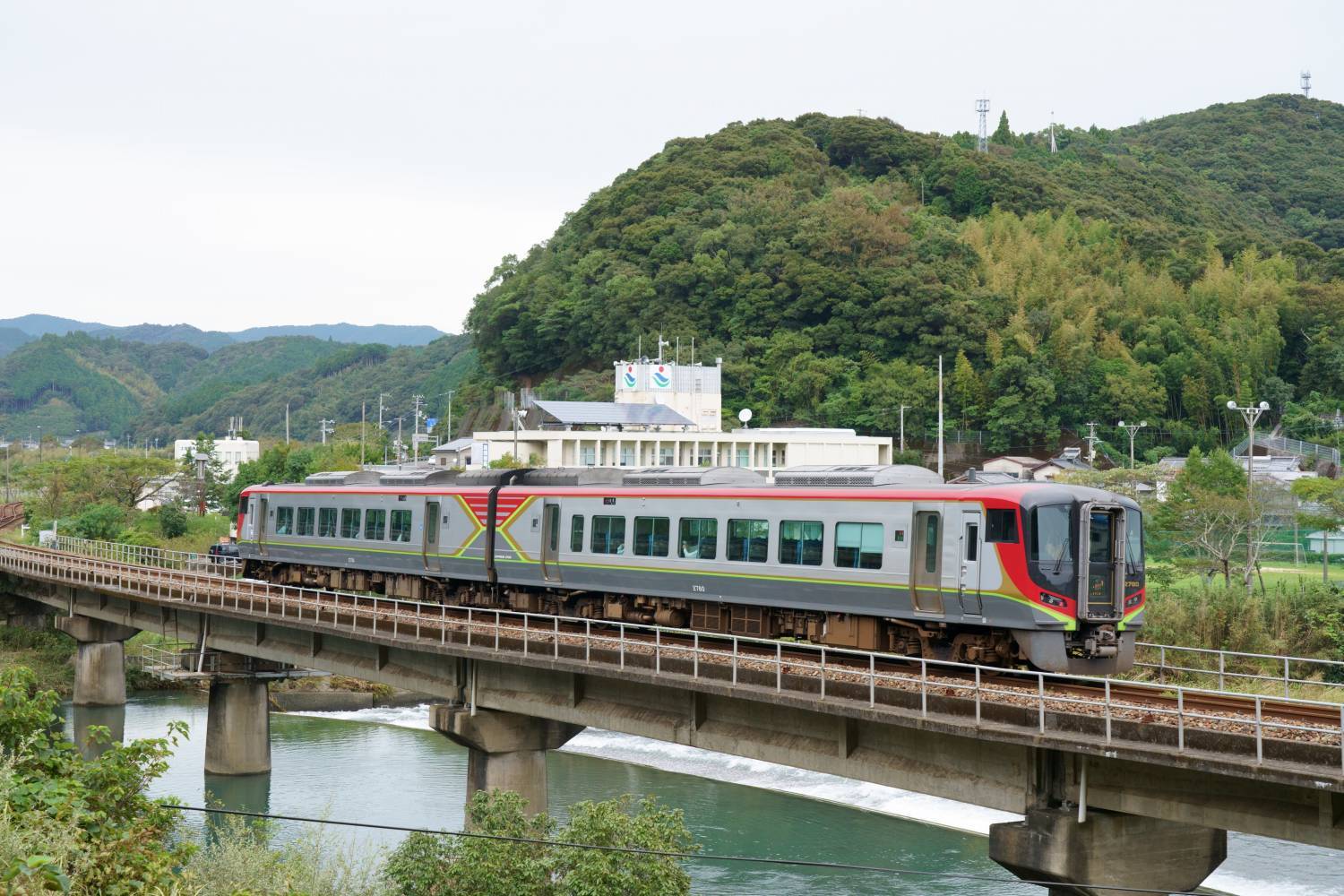 中村線 上り特急あしずり10号 土佐佐賀駅 佐賀公園駅間 南風 しまんと 剣山 ちょこっと