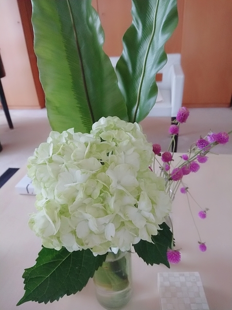 お花でストレス解消_a0106989_09215620.jpg