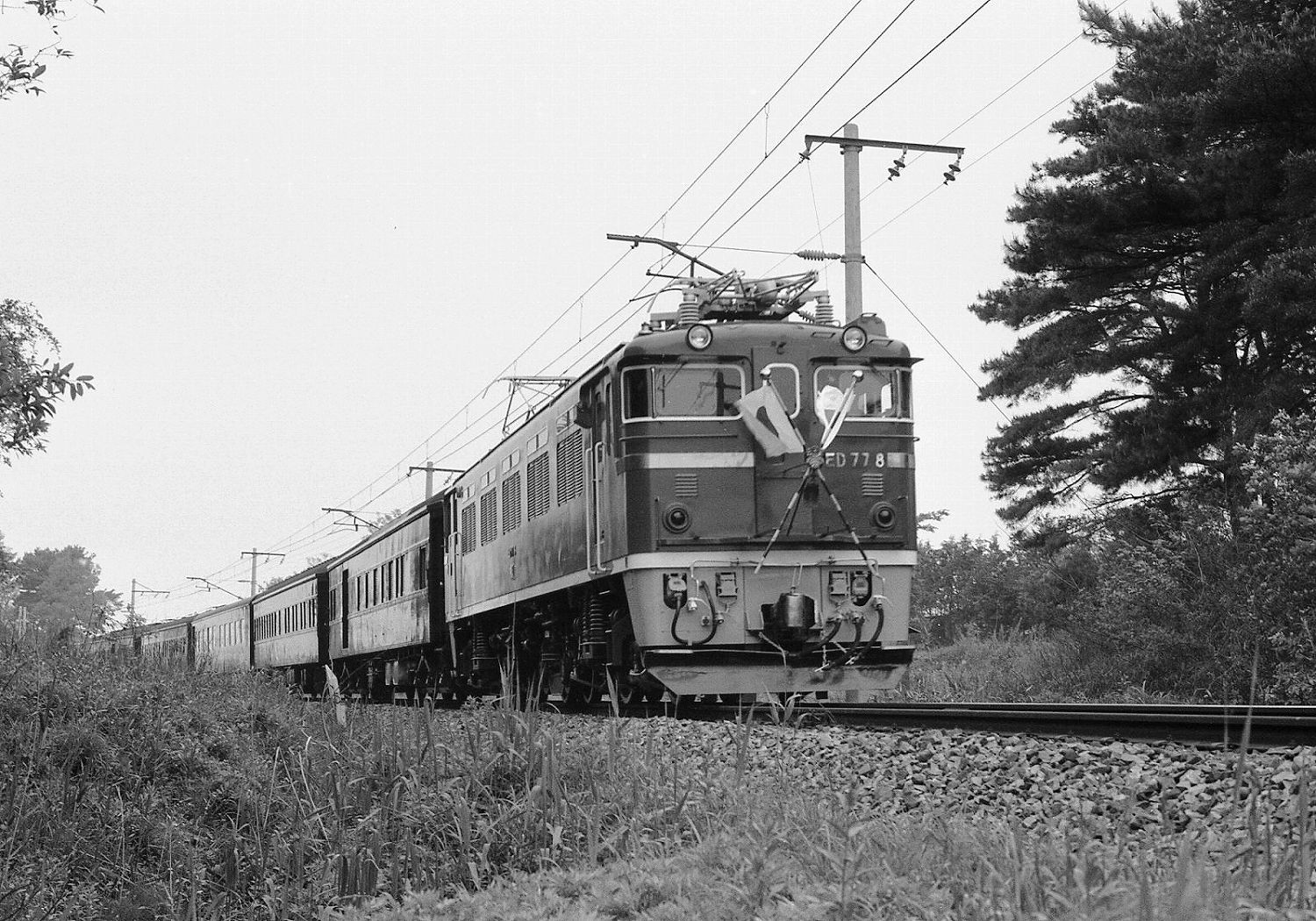 磐越西線 お召し列車（郡山駅-喜久田駅間） : 南風・しまんと・剣山