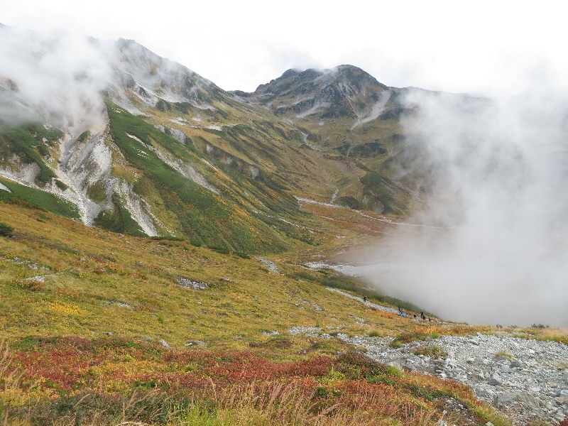 立山連山周回　寒かった～(T.T)_a0309917_18575943.jpg