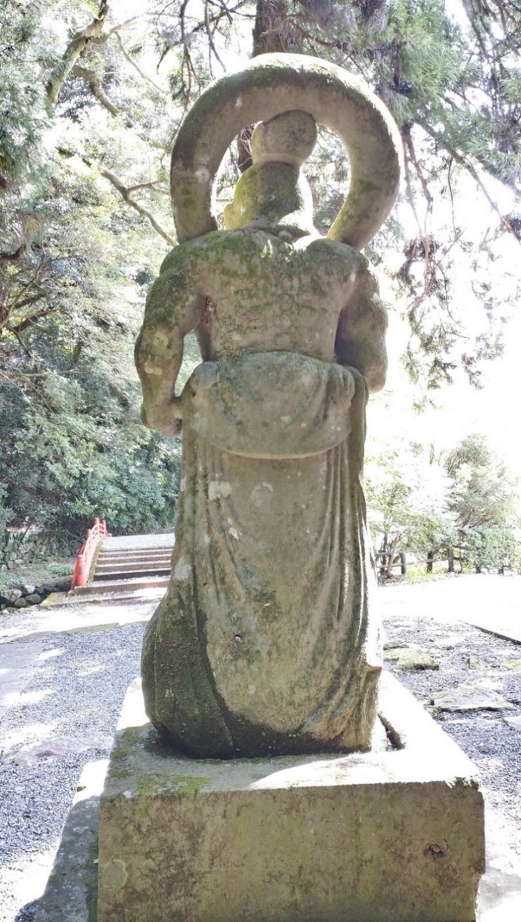 大分宮崎熊本霞旅　3.両子寺の仁王像_c0002171_23422666.jpg