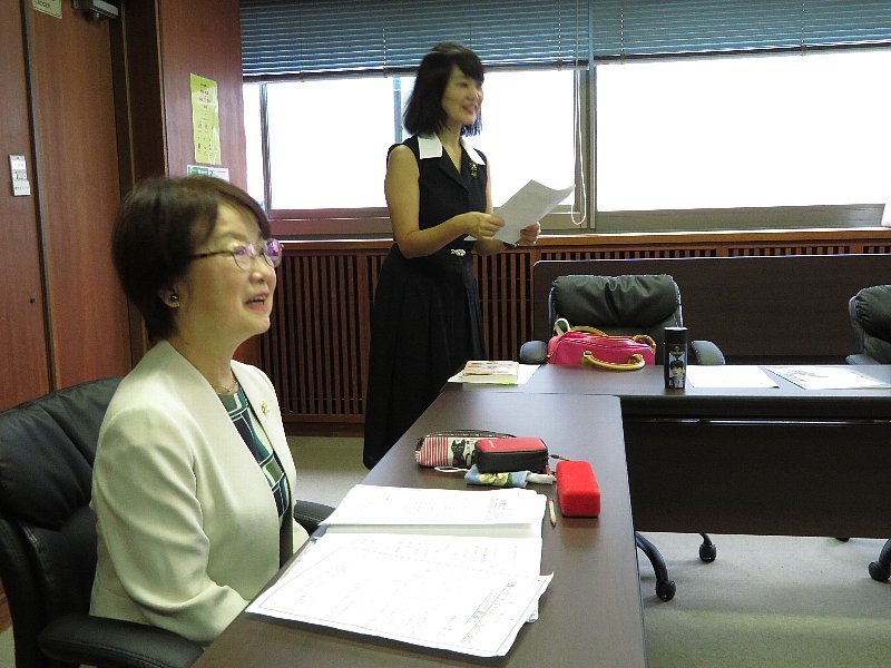 「おばさん化」は晩秋、老化現象である。_b0141773_20494555.jpg