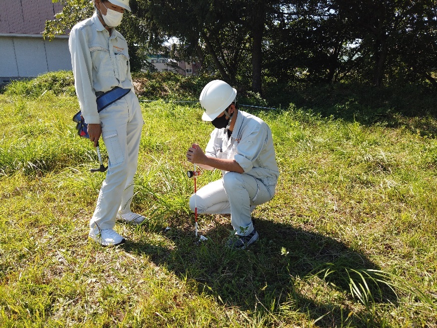 丁張の設置 青森技専校の訓練日誌 丁張の設置 青森技専校の訓練日誌
