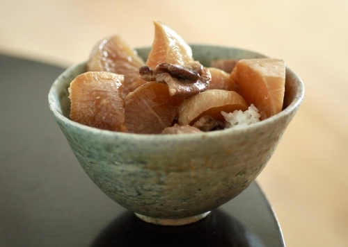 大根とバラ肉の煮物_f0134939_18532021.jpeg