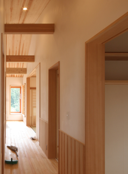 緑と景色を楽しむ自然素材の平屋の家 完成見学会_e0134452_12351238.jpg