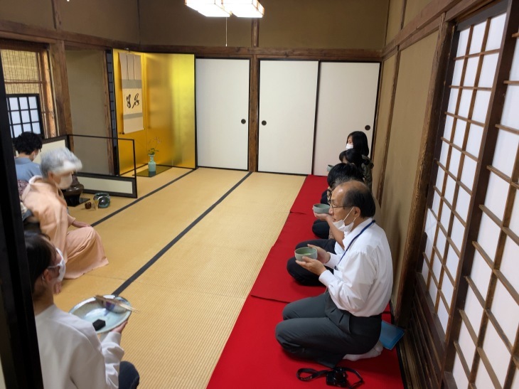 御薬園でのミニ茶会体験!_f0238767_17481140.jpeg