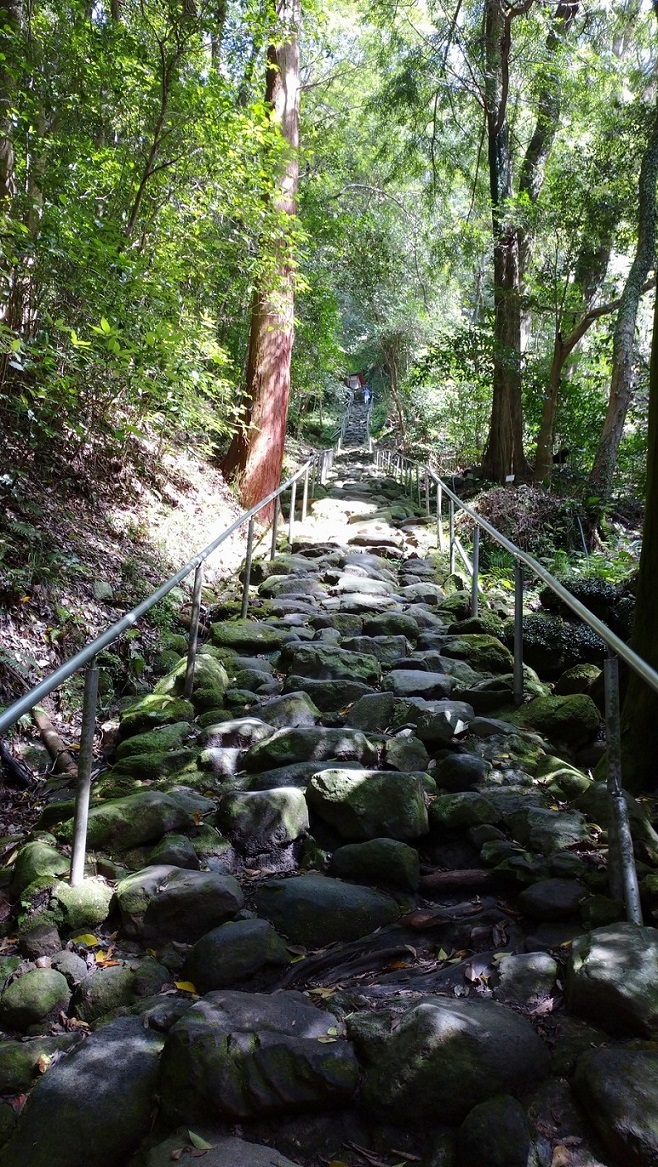 大分宮崎熊本霞旅　4.熊野磨崖仏にて平安後期の神仏に遇う_c0002171_20131117.jpg