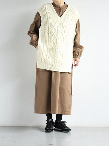 unfil　french merino cable-knit vest / natural_b0139281_16195082.jpg