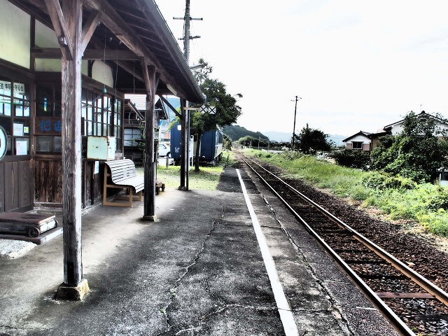 若桜鉄道「隼駅」にて_d0295818_20422079.jpg