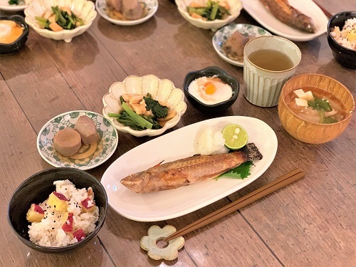 コロッケのお弁当 と おうちごはん_d0249193_23111502.jpg