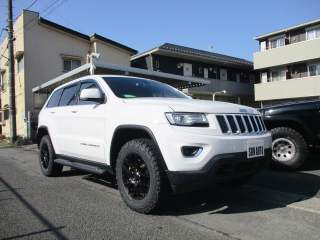 Wk グランドチェロキー リフトアップ カスタム サンオート 中古車 販売店 ジープ ラングラー Jl Jk Tj チェロキー 4 4 Life スタッフ日記 Wk グランドチェロキー リフトアップ カスタム サンオート 中古車 販売店 ジープ ラングラー Jl Jk Tj チェロキー 4 4 Life スタッフ日記
