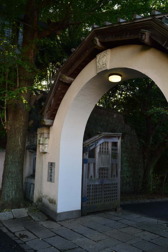東京港区の聖心女学院正門(明治モダン建築再訪)_f0142606_07404786.jpg