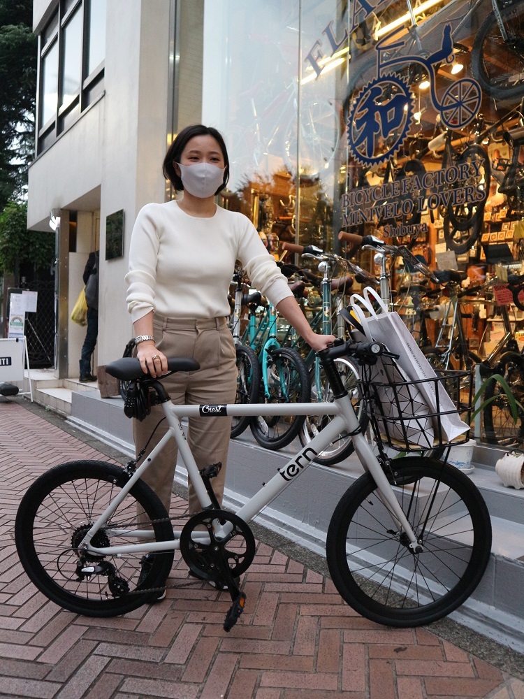 10月3日 渋谷 原宿 の自転車屋 FLAME bike前です_e0188759_18531724.jpg