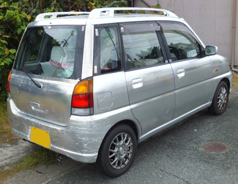 特別仕様車 アルミテープか耐熱テープを張り付けてあるスバル プレオ 日々雑感 Lv 50