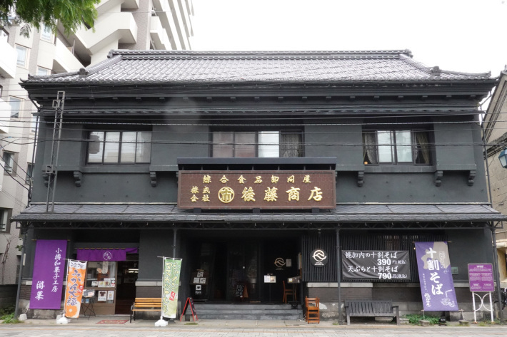 小樽運河の夜景 と 周辺の歴史的建造物_f0117059_23024346.jpg