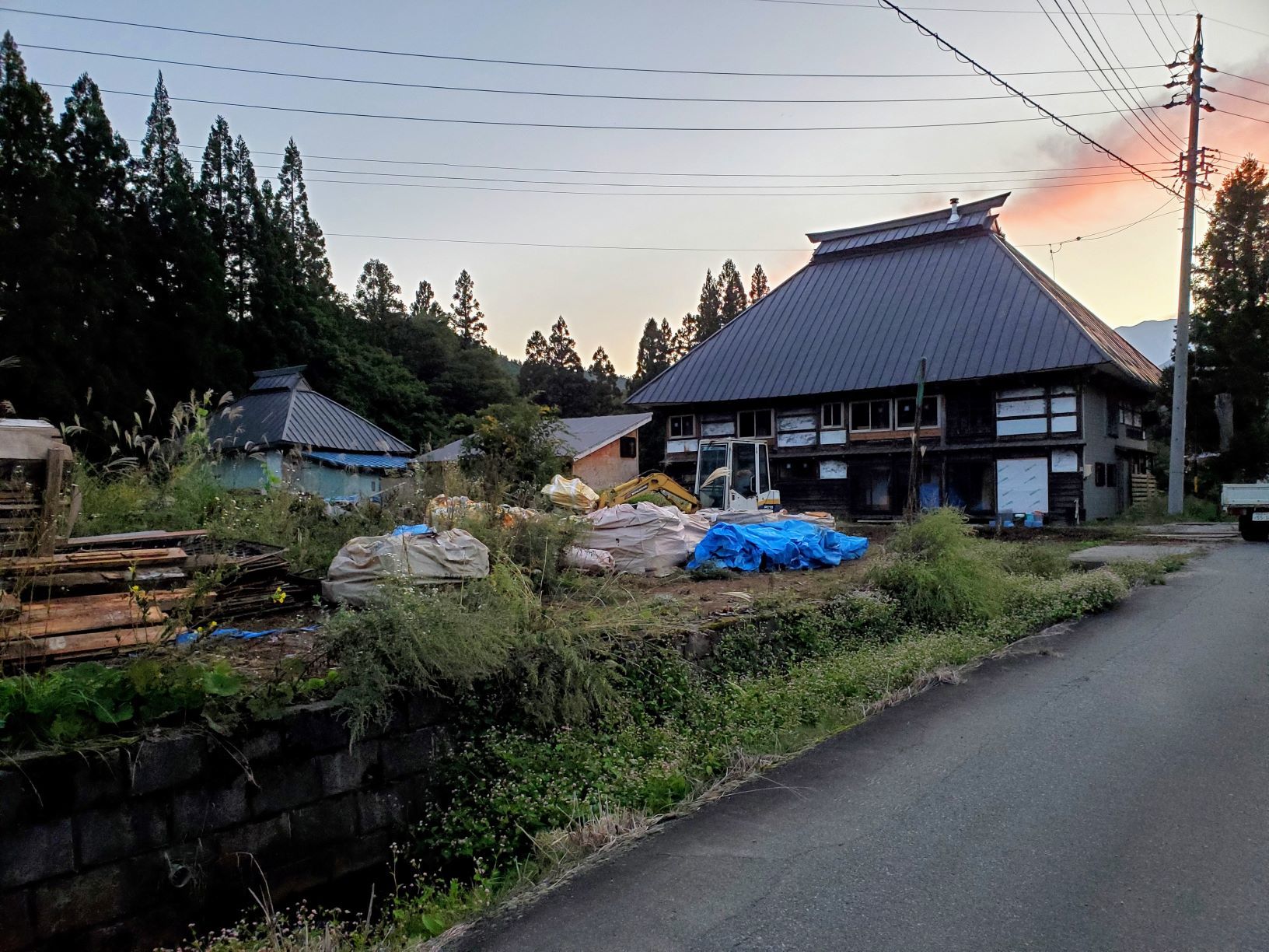 風の家の庭を夢見て_b0304722_18564166.jpg