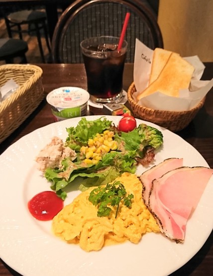 正統派モーニング・Cafe la Voie(カフェラヴォワ)@新宿西口_f0337357_16305574.jpg