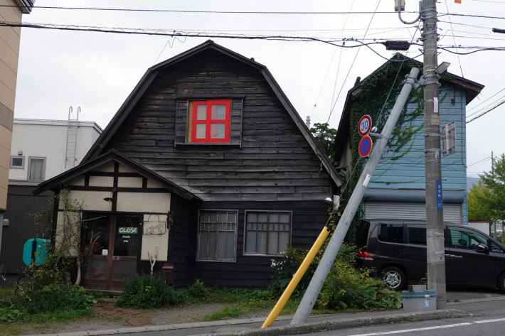 小樽の歴史的建造物 と 歴史を感じさせる建築物_f0117059_19440687.jpg