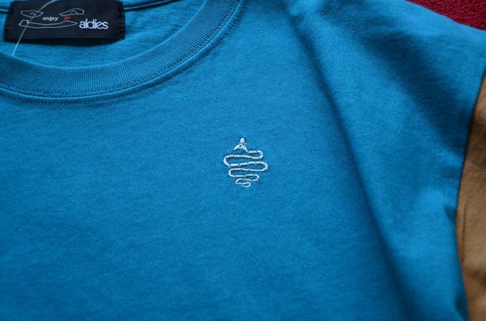ロンTeeのグラフィックも最高です!!_c0167336_17275884.jpg