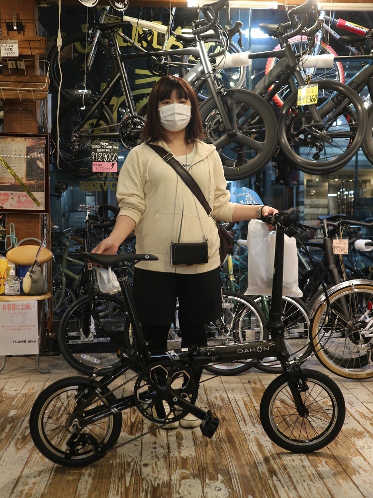 10月6日　渋谷　原宿　の自転車屋　FLAME bike前です_e0188759_18305050.jpg