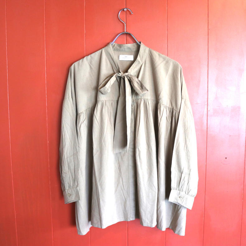 【SOIL LADYS】﻿BOW TAI GATHER SHIRT_d0000298_15592540.jpg