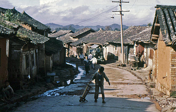 雲南省2／80～90年代の中国 : blog toshinac