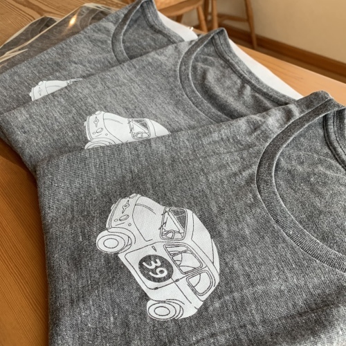 Oven39 オリジナルスタッフTシャツ 癒され素材とろん_a0134394_05344439.jpeg
