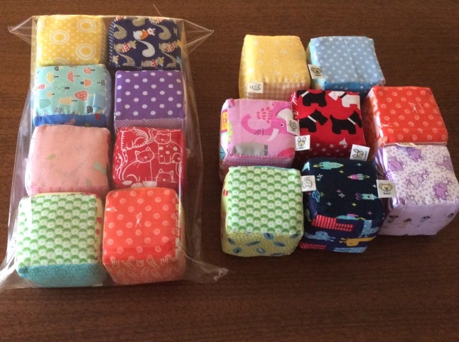 赤ちゃんおもちゃ 布の積み木_d0348118_16072713.jpeg