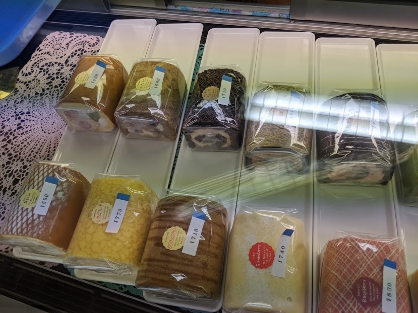 ロールケーキ工房q Ll クルル さんでソフトクリーム 旭川市豊岡9条5 eihoのブログ2 ロールケーキ工房q Ll クルル さんでソフトクリーム 旭川市豊岡9条5 eihoのブログ2