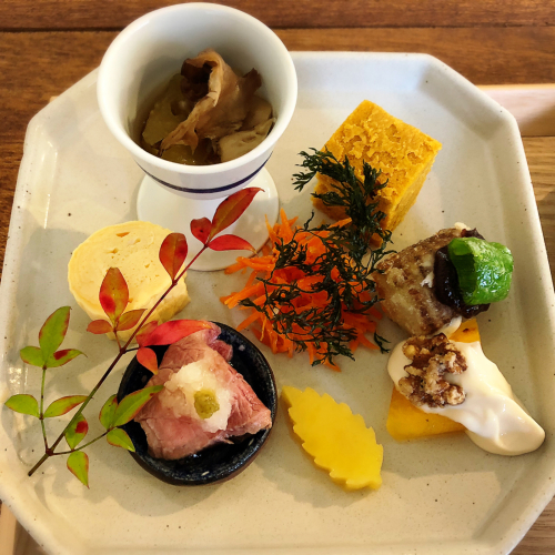 食堂カフェ・ヒトトノ@2_e0292546_18432668.jpg
