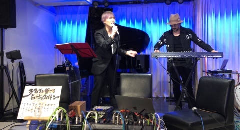 広島でジャズ Jazzlive Cominジャズライブカミン 本日土曜日は貸し切り営業です_b0115606_12203783.jpeg