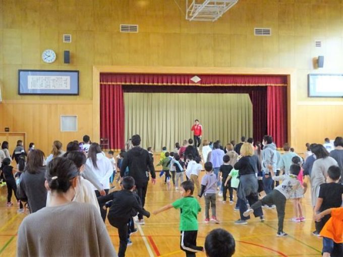 １学年ｐｔａ親子レク 年４月開校 太陽の学校 より