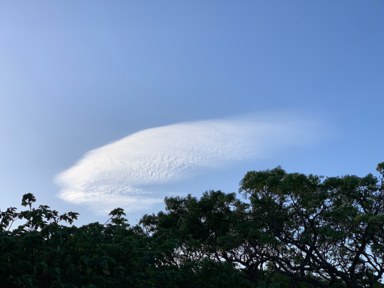 面白い雲 もうひとつの海伝説 ゆったり沖縄時間 面白い雲 もうひとつの海伝説 ゆったり沖縄時間