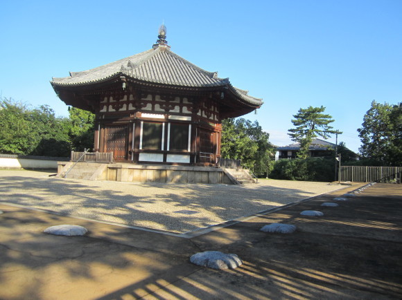 平城京の興福寺に見る事件の後先_a0237545_15593736.jpg